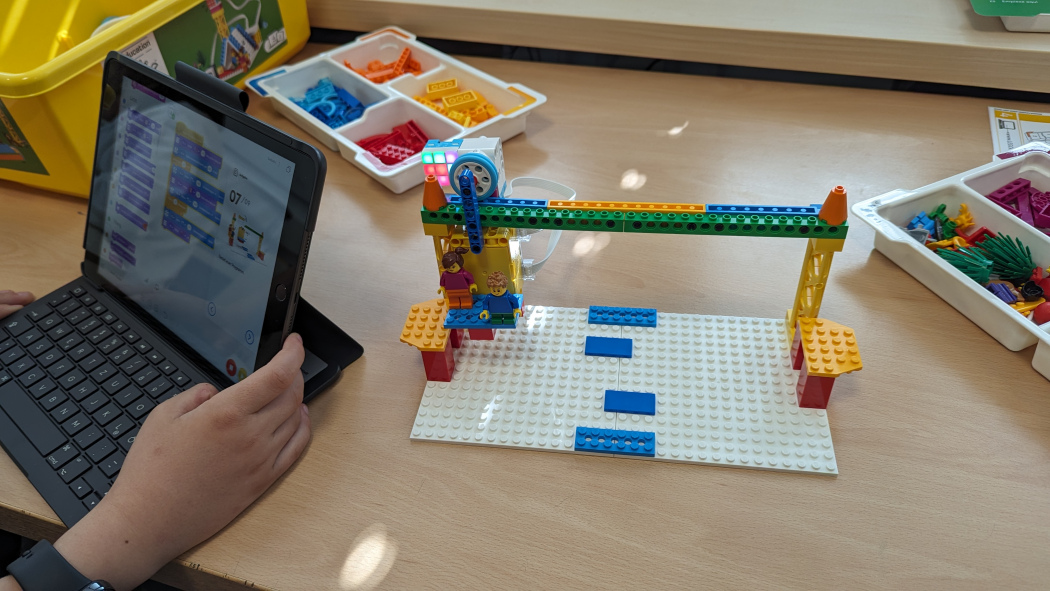 PXL 20240528 071453282